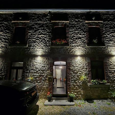 Feel At Home In Warre, Дюрби Екстериор снимка