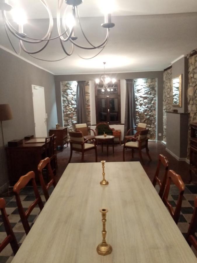 Feel At Home In Warre, Дюрби Екстериор снимка