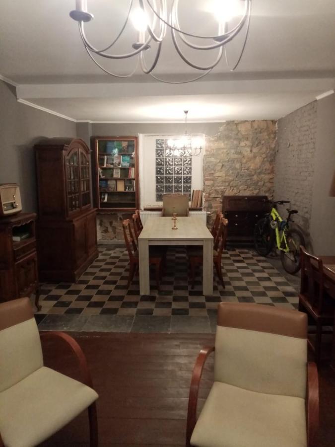 Feel At Home In Warre, Дюрби Екстериор снимка