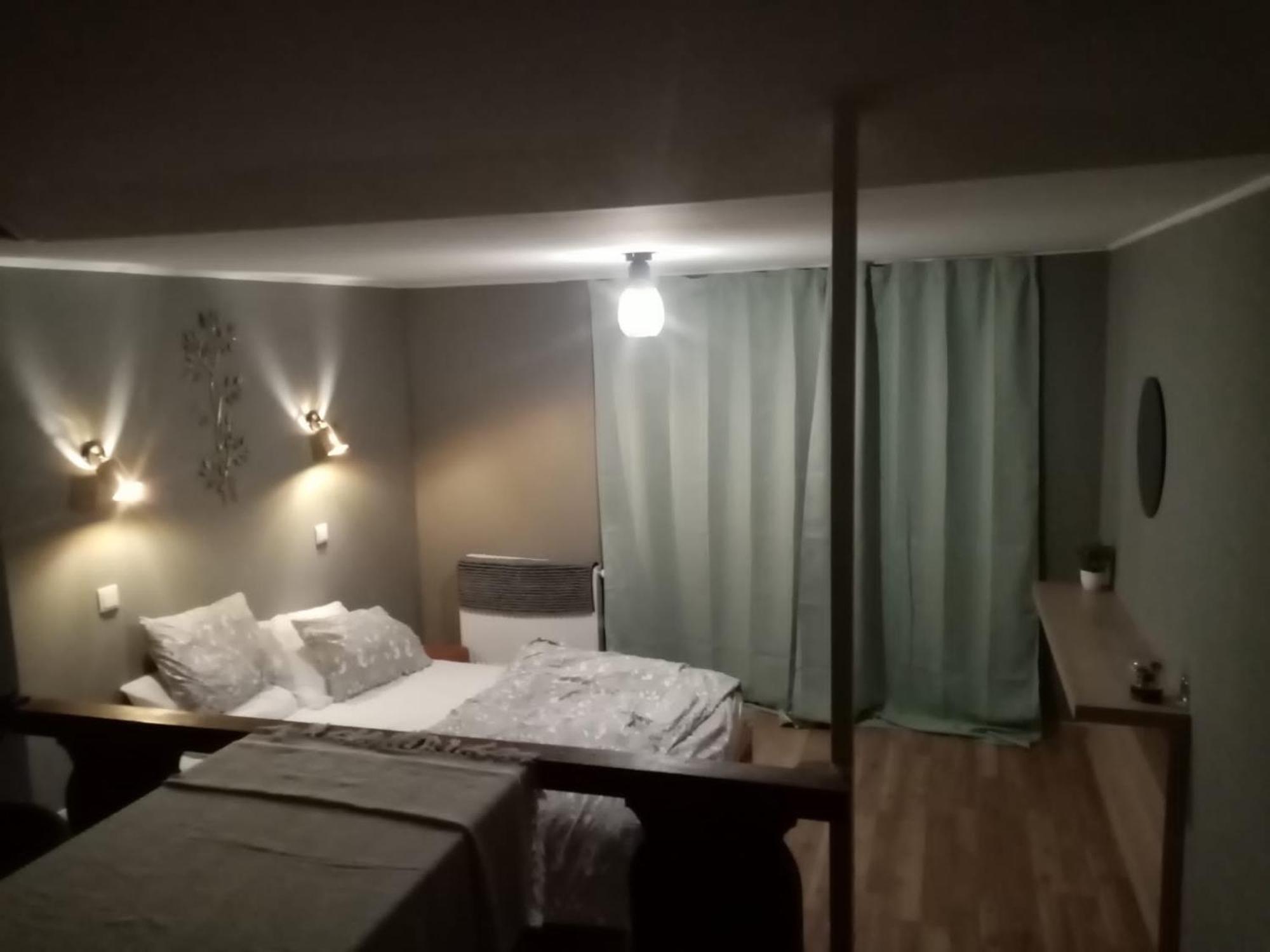 Feel At Home In Warre, Дюрби Екстериор снимка