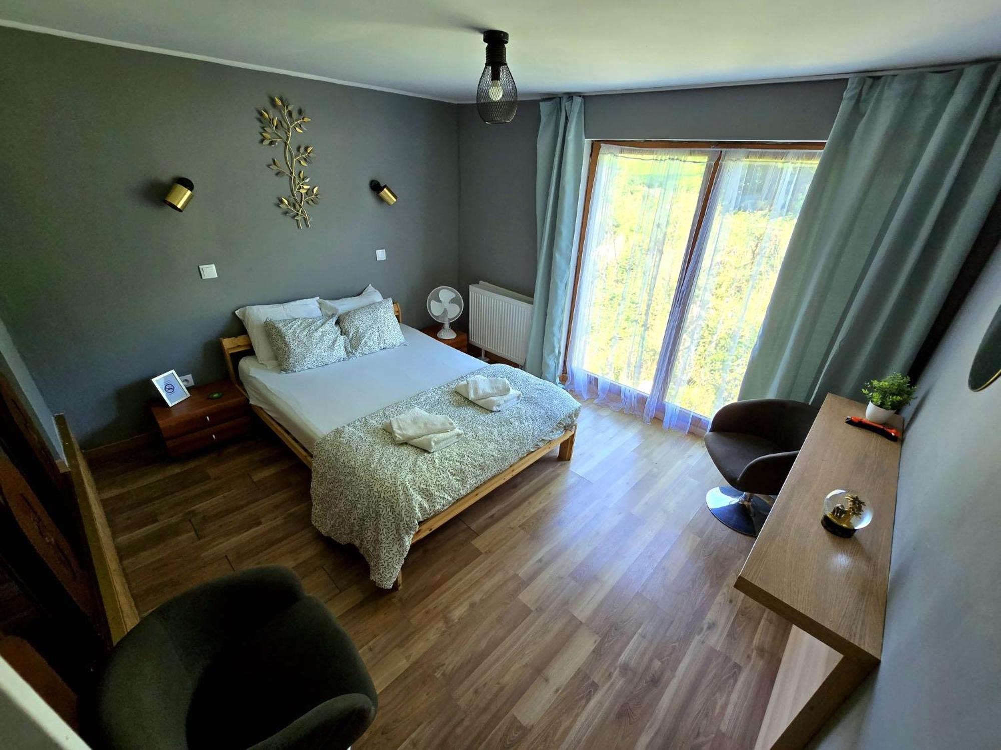 Feel At Home In Warre, Дюрби Екстериор снимка